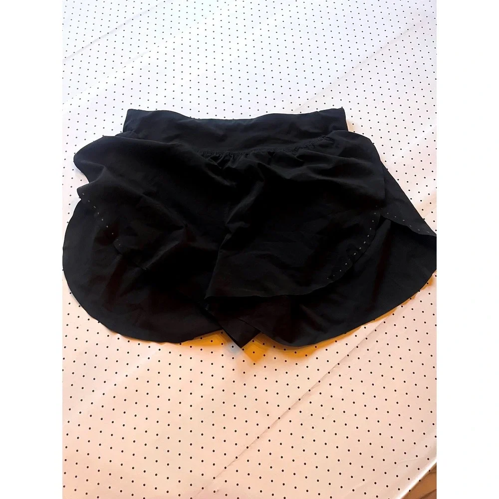 Lululemon Find Your Pace Short 3 Black High Rise Running Shorts LW7CP7S Size 6